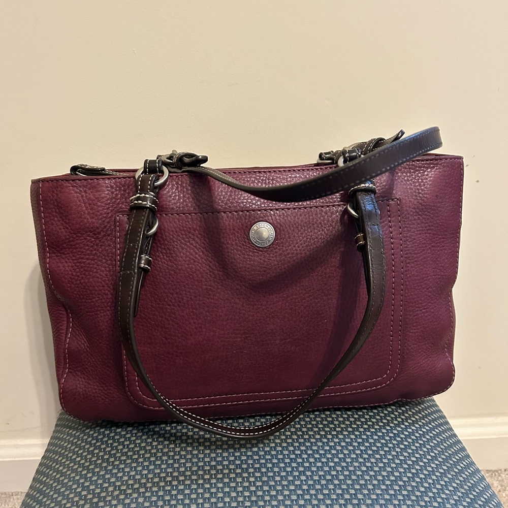 Burgundy/Wine Coach Chelsea Shoulder Tote Bag-SOLD